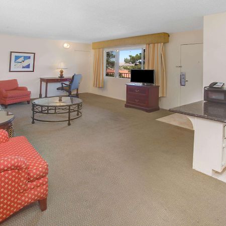 Travelodge Inn & Suites By Wyndham Yucca Valley/Joshua Tree Exteriör bild