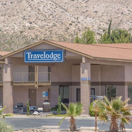 Travelodge Inn & Suites By Wyndham Yucca Valley/Joshua Tree Exteriör bild