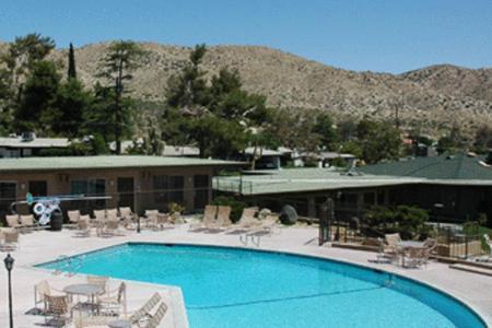 Travelodge Inn & Suites By Wyndham Yucca Valley/Joshua Tree Exteriör bild