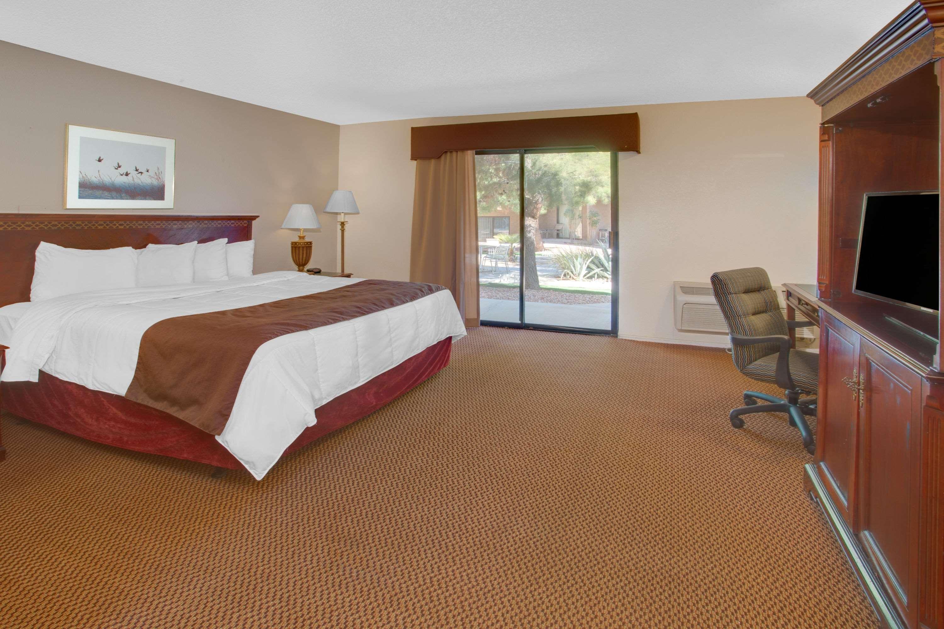 Travelodge Inn & Suites By Wyndham Yucca Valley/Joshua Tree Exteriör bild