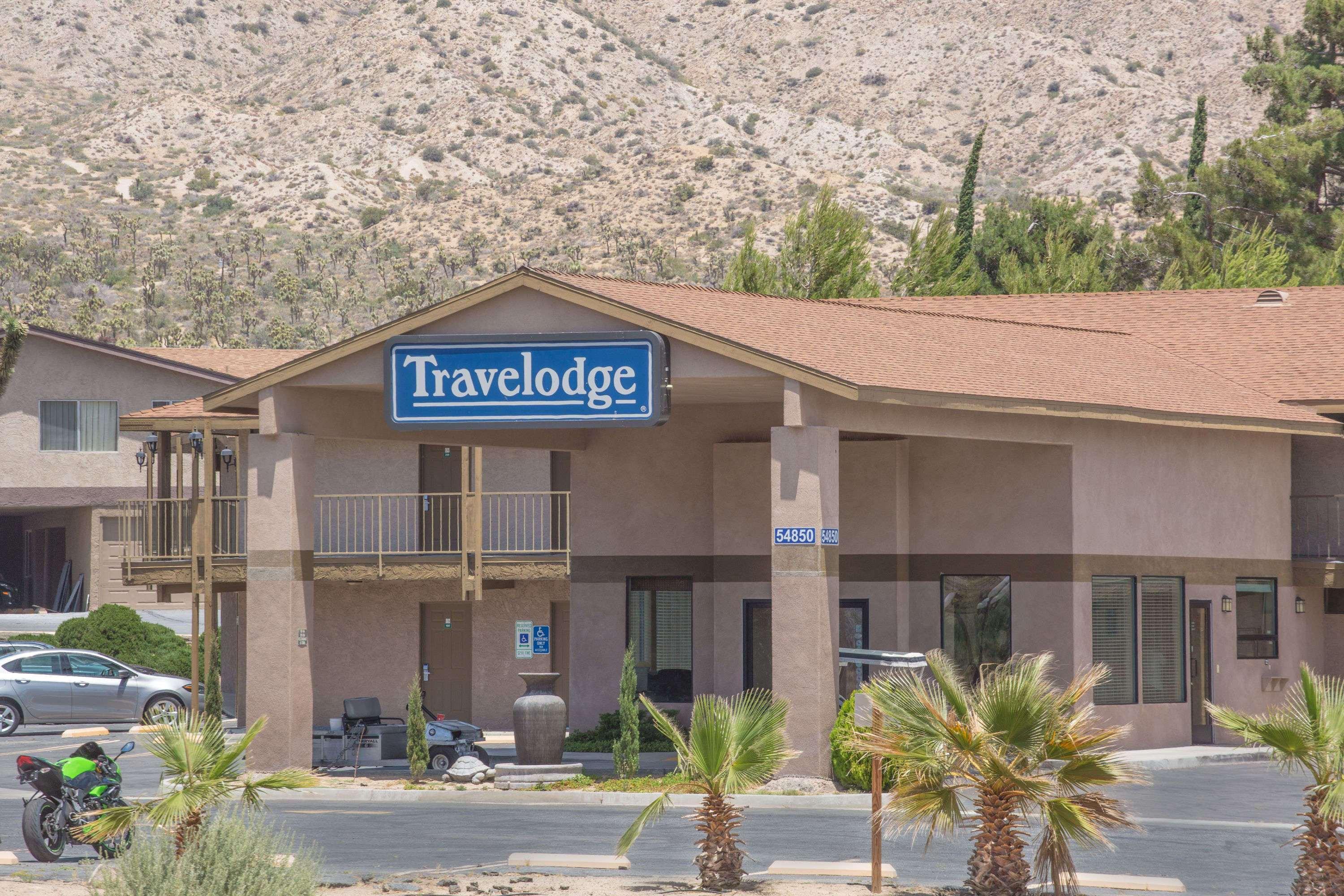 Travelodge Inn & Suites By Wyndham Yucca Valley/Joshua Tree Exteriör bild